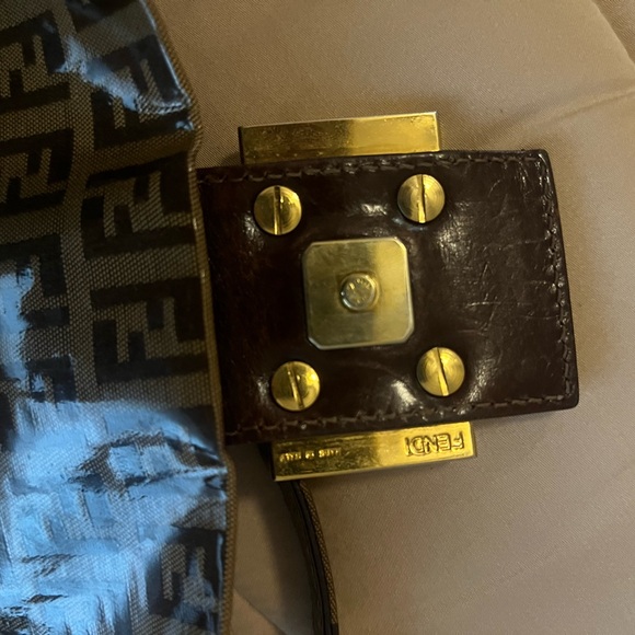 Vintage Fendi Baguette viynl - Picture 3 of 11